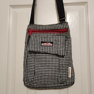 ❤️Kavu Limited Edition Keeper Crossbody Bag Houndstooth University of Alabama